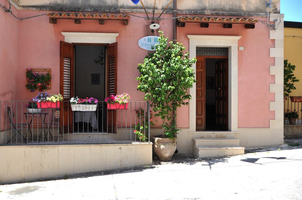 Il Giardino Di Pietra Bed & Breakfast Noto Eksteriør bilde